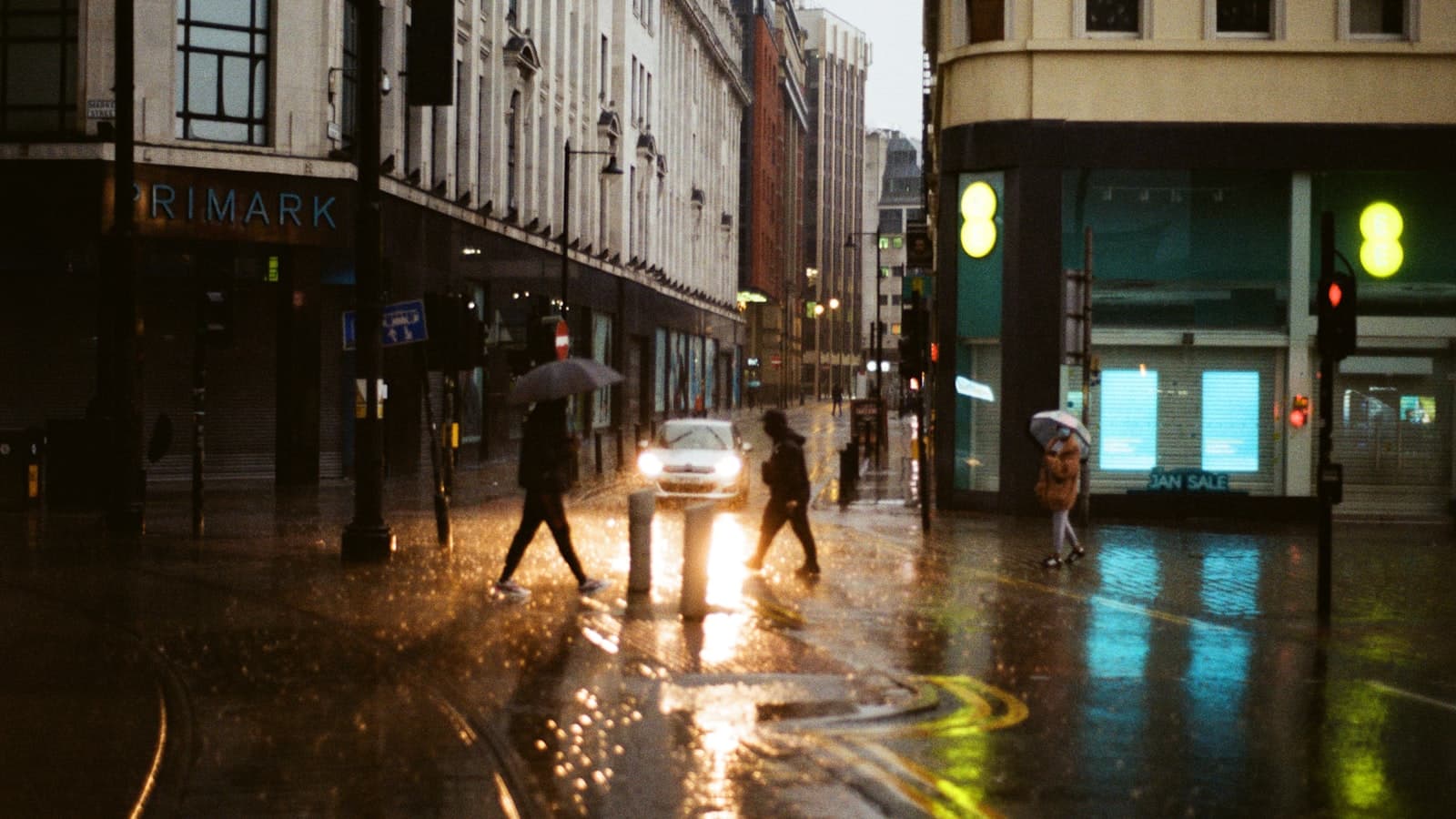 Best Rainy Day Days Out in the UK — 18 Indoor Ideas That Don't Feel Like a Compromise
